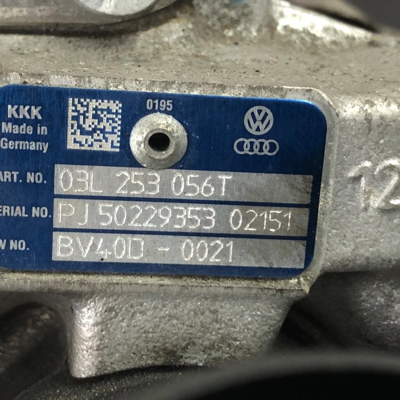 Turbosuflanta turbo turbina / Volkswagen Passat B7 2013 / Motor, racire si evacuare