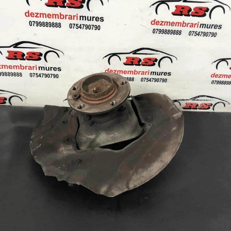 Fuzeta stanga fata / BMW Seria 7 E65 2008 / Directie si suspensie
