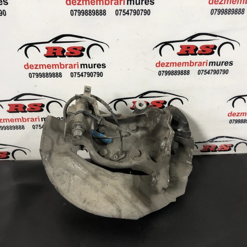 Fuzeta stanga fata / BMW Seria 7 E65 2008 / Directie si suspensie