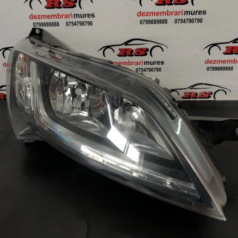 Far dreapta / Peugeot Boxer Boxer 2018 / Caroserie, oglinzi si faruri