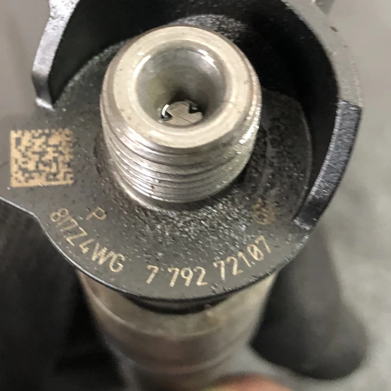 Injector / BMW Seria 7 E65 2008 / Motor, racire si evacuare