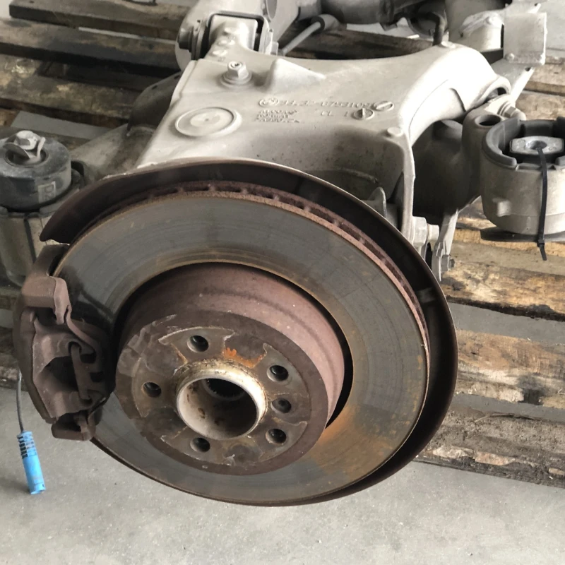 Punte spate / BMW Seria 7 E65 2008 / Directie si suspensie