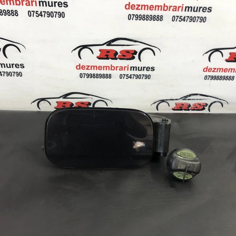 Capac usa rezervor / BMW Seria 7 E65 2008 / Caroserie, oglinzi si faruri