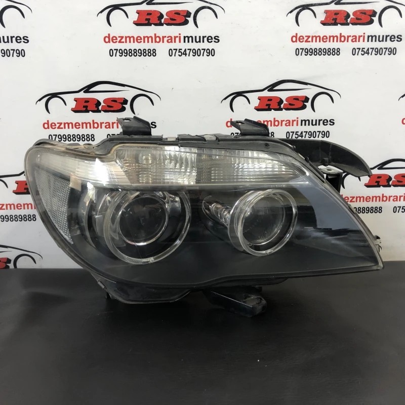 Far dreapta xenon / BMW Seria 7 E65 2008 / Caroserie, oglinzi si faruri