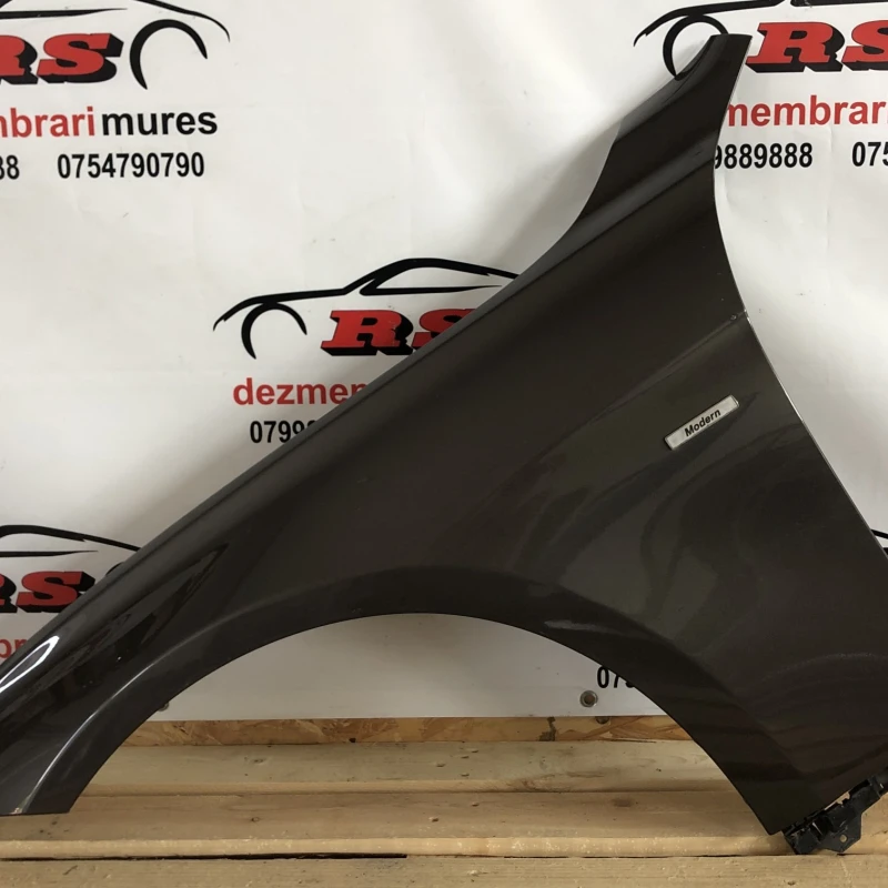 Aripa stanga fata / BMW Seria 3 F30 2013 / Caroserie, oglinzi si faruri