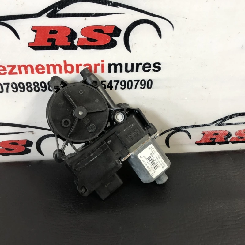 Motoras geam dreapta fata / Peugeot 508 508 2014 / Audio si electronice