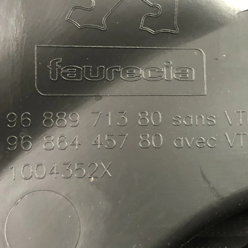 Plansa bord / Peugeot 508 508 2014 / Interior