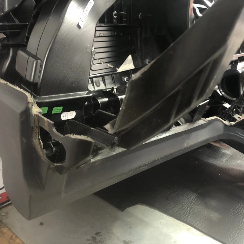 Plansa bord / Peugeot 508 508 2014 / Interior