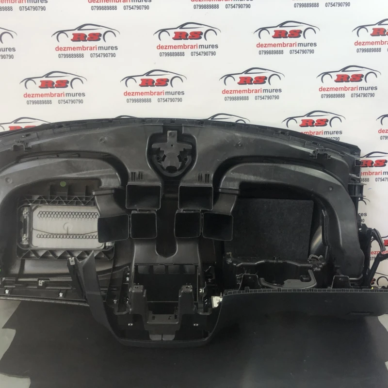 Plansa bord / Mercedes-Benz B Class W246 2012 / Interior