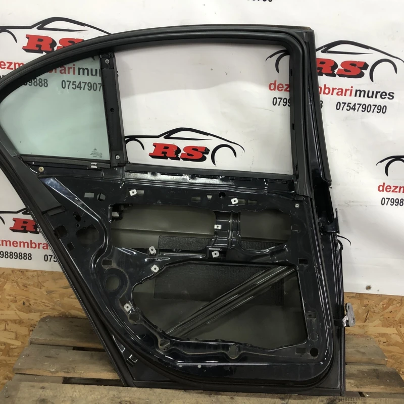 Usa stanga spate / BMW Seria 7 E65 2008 / Caroserie, oglinzi si faruri
