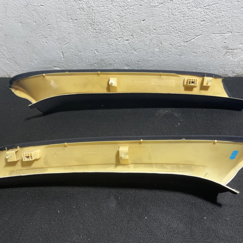 Ornament stalp / BMW Seria 7 E65 2008 / Interior