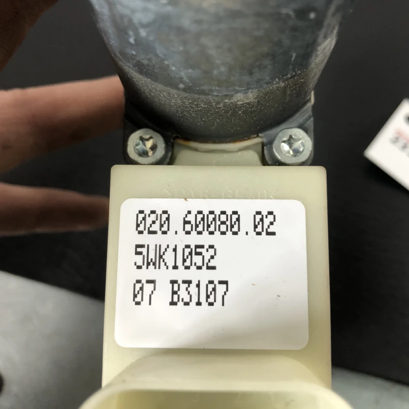 Motoras geam dreapta fata / BMW Seria 7 E65 2008 / Audio si electronice