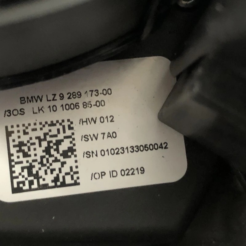 Spira volan cu manete / BMW Seria 7 E65 2008 / Audio si electronice