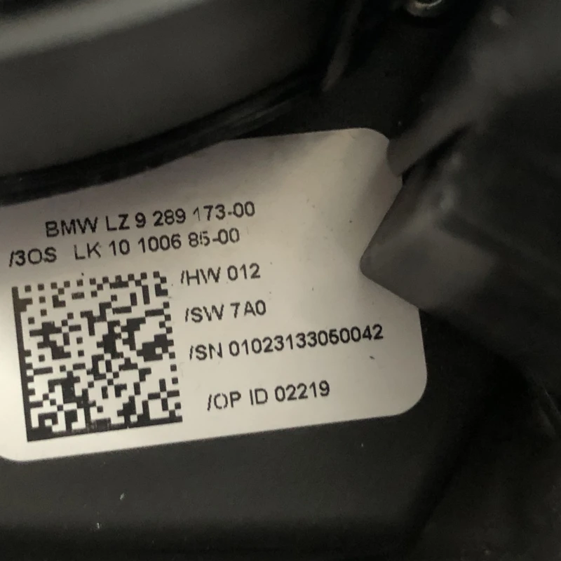 Spira volan cu manete / BMW Seria 7 E65 2008 / Audio si electronice