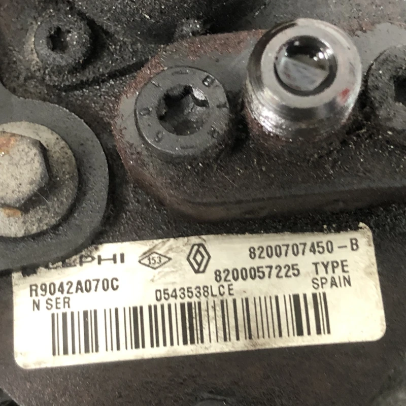 Pompa de injectie inalte / Renault Scenic III 2010 / Motor, racire si evacuare