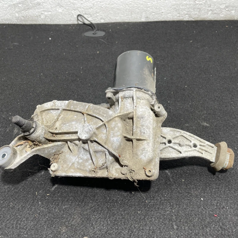 Motoras stergator parbriz stanga Renault 