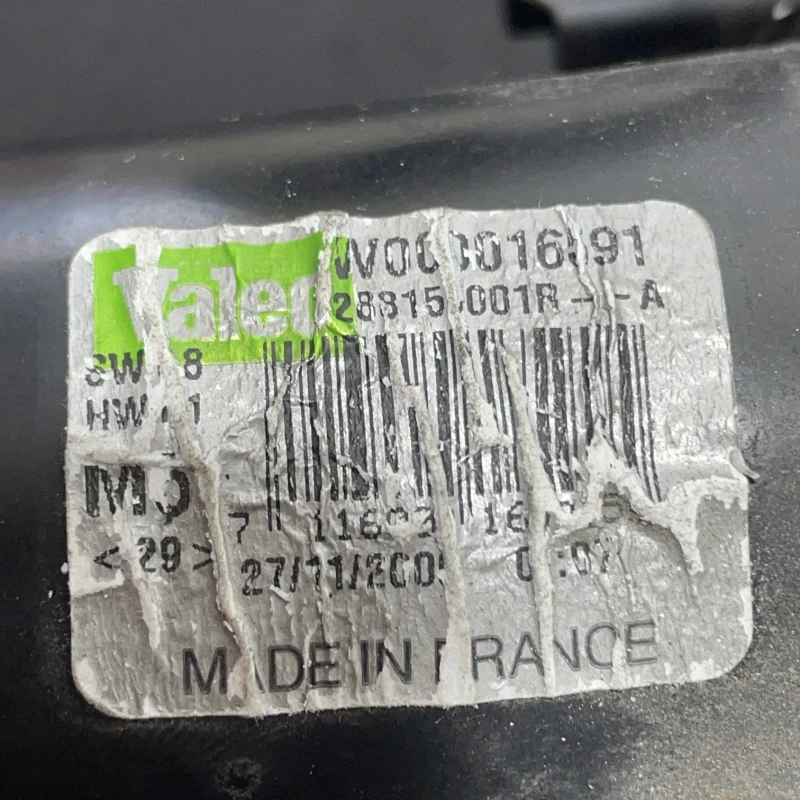 Motoras stergator parbriz stanga / Renault Scenic III 2010 / Caroserie, oglinzi si faruri
