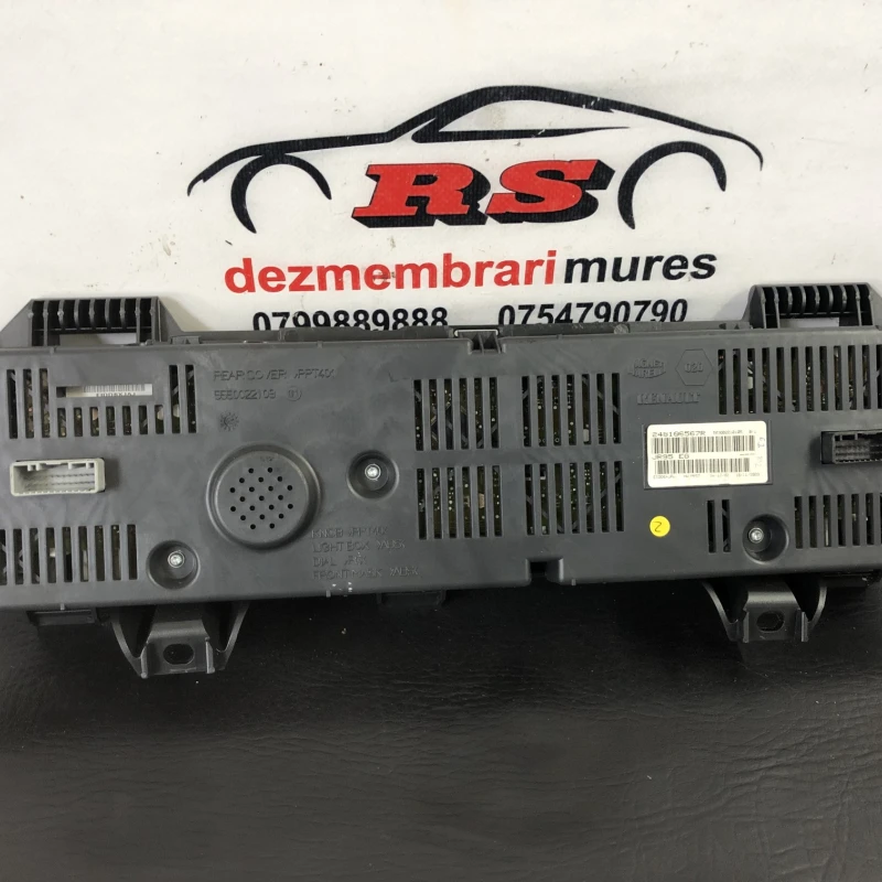Display bord / Renault Scenic III 2010 / Audio si electronice