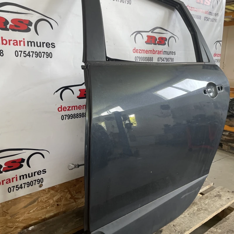 Usa stanga spate / Renault Scenic III 2010 / Caroserie, oglinzi si faruri