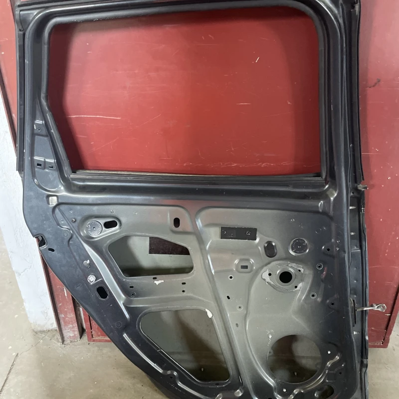 Usa stanga spate / Renault Scenic III 2010 / Caroserie, oglinzi si faruri
