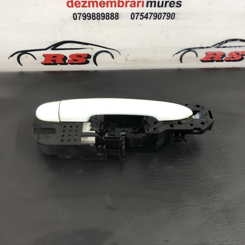 Maner usa dreapta spate Renault 