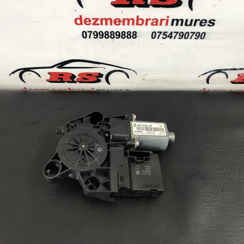 Motoras geam dreapta fata / Renault Scenic III 2011 / Audio si electronice