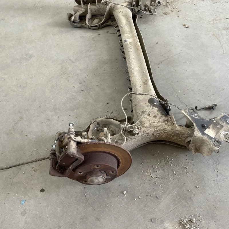 Punte spate / Renault Scenic III 2011 / Caroserie, oglinzi si faruri