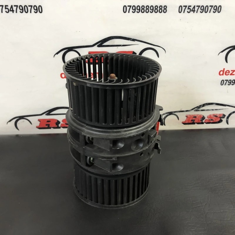 Ventilator aeroterma bord / Renault Scenic III 2011 / Climatizare