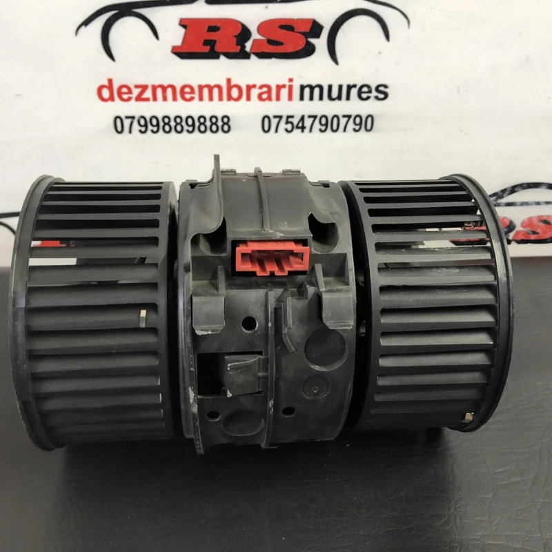 Ventilator aeroterma bord / Renault Scenic III 2011 / Climatizare