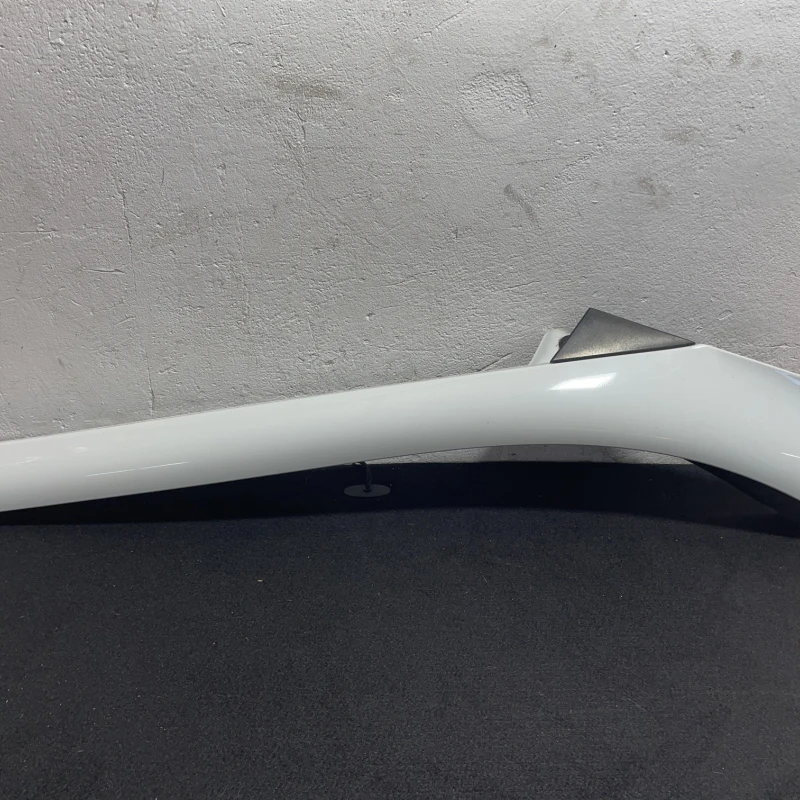 Ornament stalp stanga Renault 