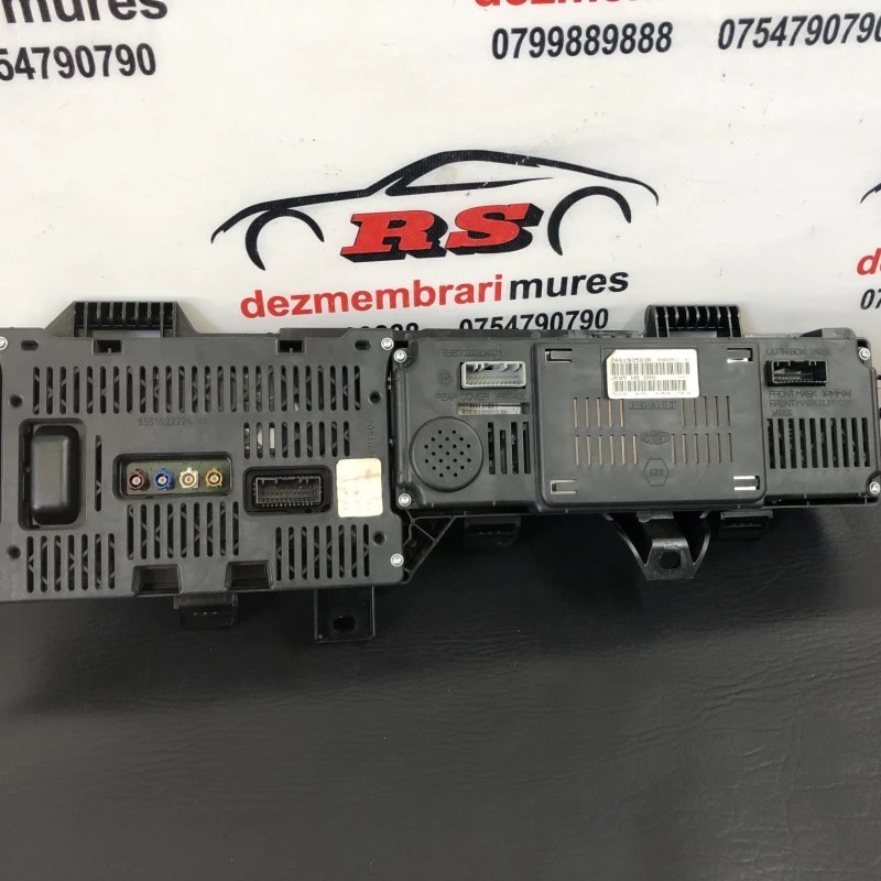 Display TFT / Renault Scenic III 2011 / Audio si electronice