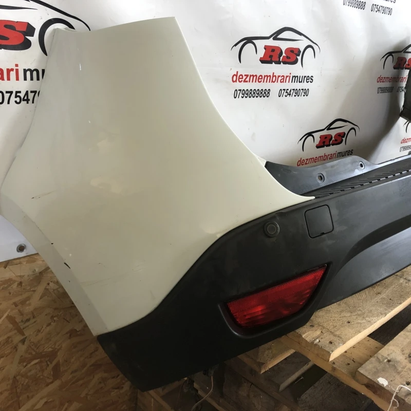 Bara spate / Renault Scenic III 2011 / Caroserie, oglinzi si faruri