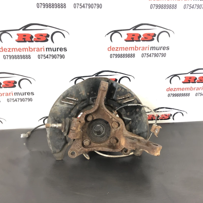 Fuzeta dreapta fata / Subaru   2009 / Directie si suspensie