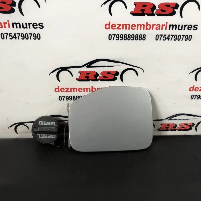 Capac usa rezervor / Subaru Forester Forester 2009 / Caroserie, oglinzi si faruri