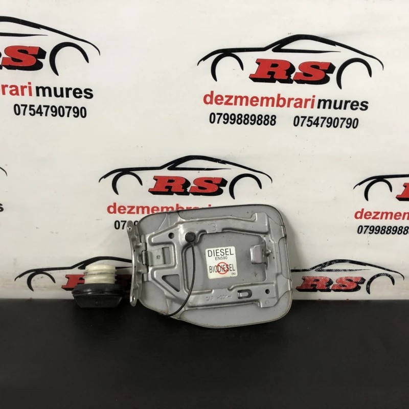 Capac usa rezervor / Subaru Forester Forester 2009 / Caroserie, oglinzi si faruri