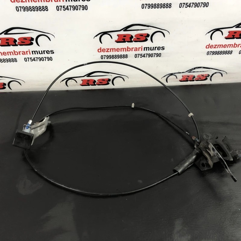 Iala broasca capota Subaru Forester Forester 2009