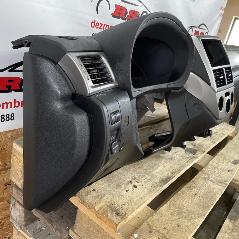 Plansa bord / Subaru   2009 / Interior