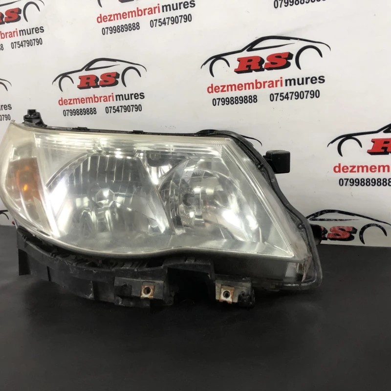Far dreapta xenon / Subaru Forester Forester 2009 / Caroserie, oglinzi si faruri