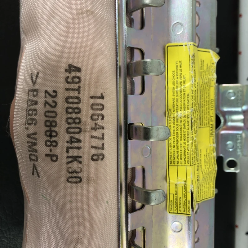 Airbag pasager / Subaru   2009 / Interior