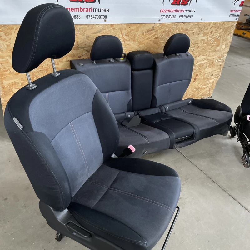 Scaune fata spate interior / Subaru   2009 / Interior