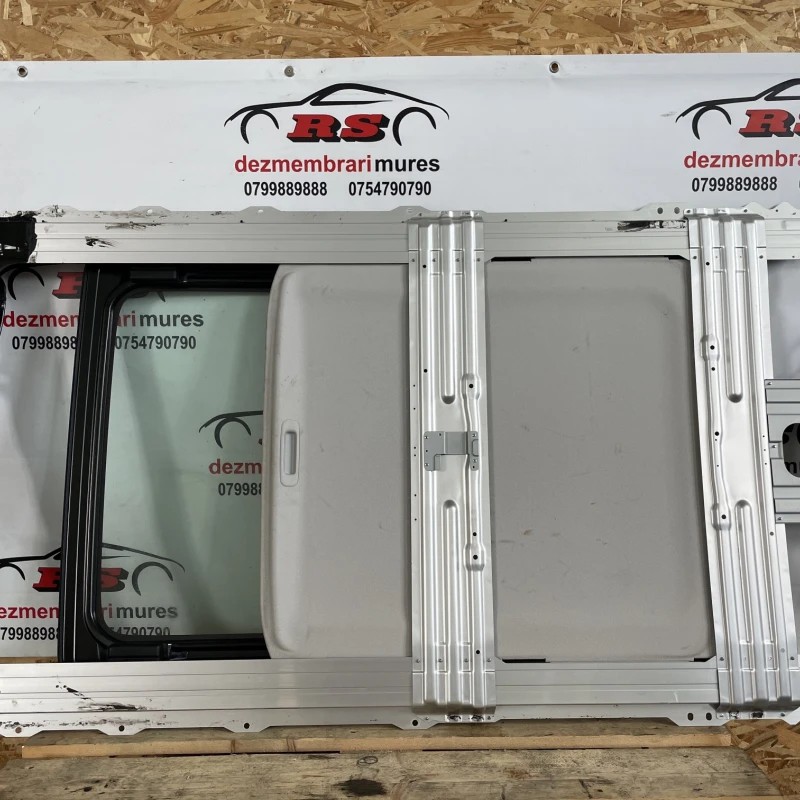 Trapa / Subaru Forester Forester 2009 / Caroserie, oglinzi si faruri