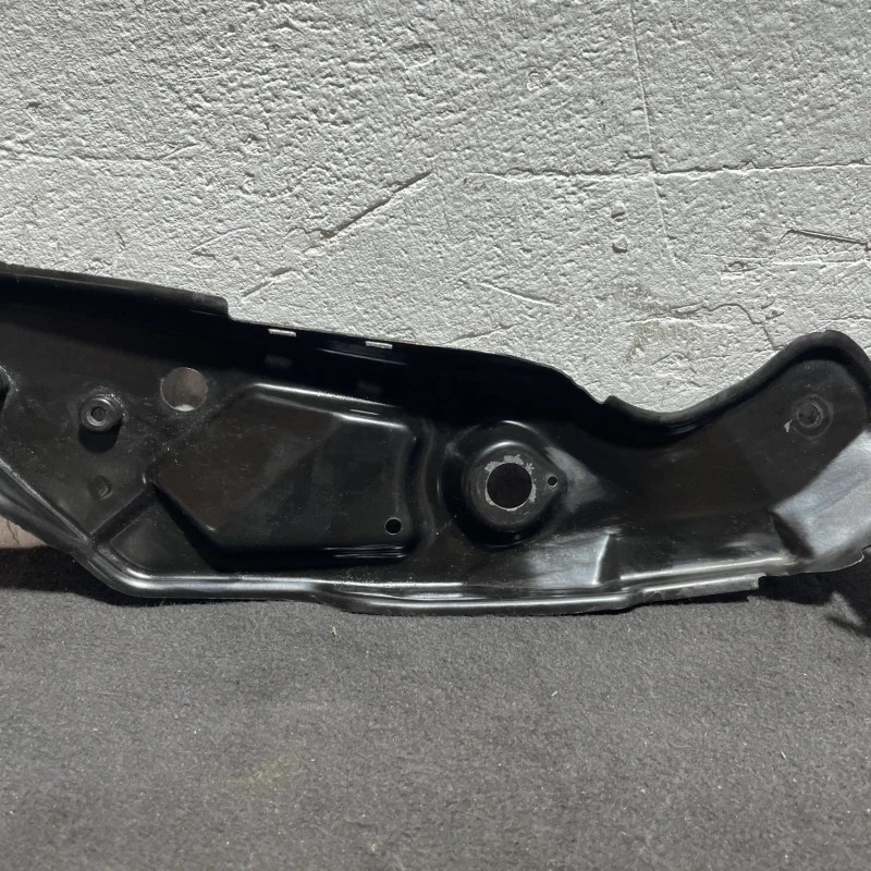 Suport far stanga / Seat Leon 5F 2015 / Caroserie, oglinzi si faruri