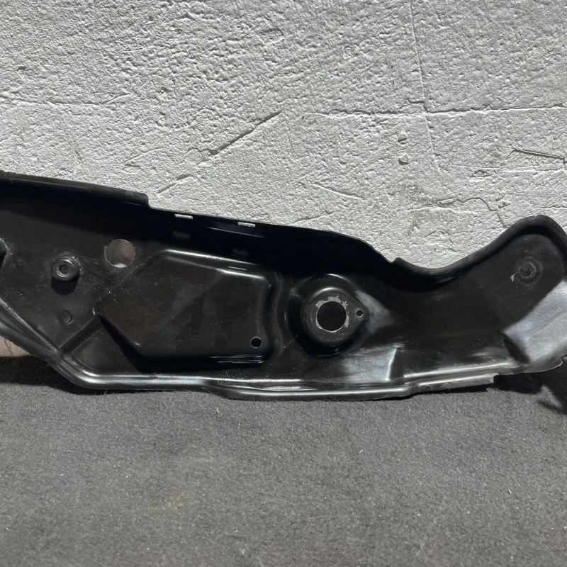 Suport far stanga / Seat Leon 5F 2015 / Caroserie, oglinzi si faruri