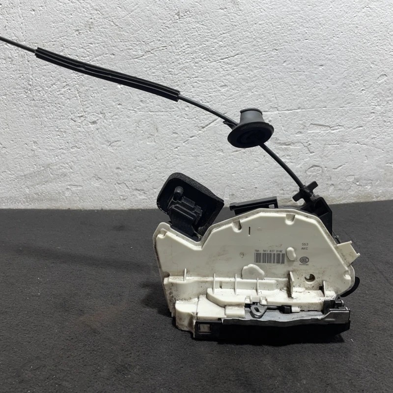 Iala broasca usa dreapta fata Seat Leon 5F 2015