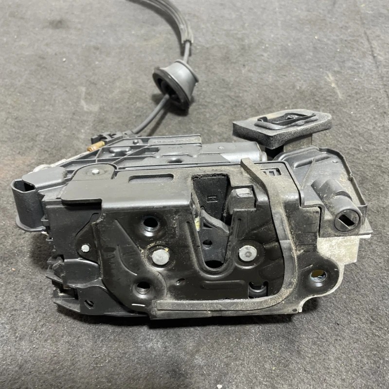 Iala broasca usa dreapta fata / Seat Leon 5F 2015 / Caroserie, oglinzi si faruri