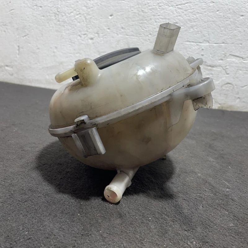 Vas expansiune Seat 