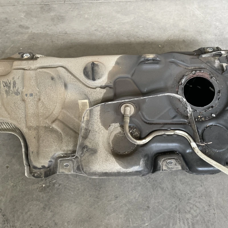 Rezervor combustibil / Seat Leon 5F 2015 / Caroserie, oglinzi si faruri