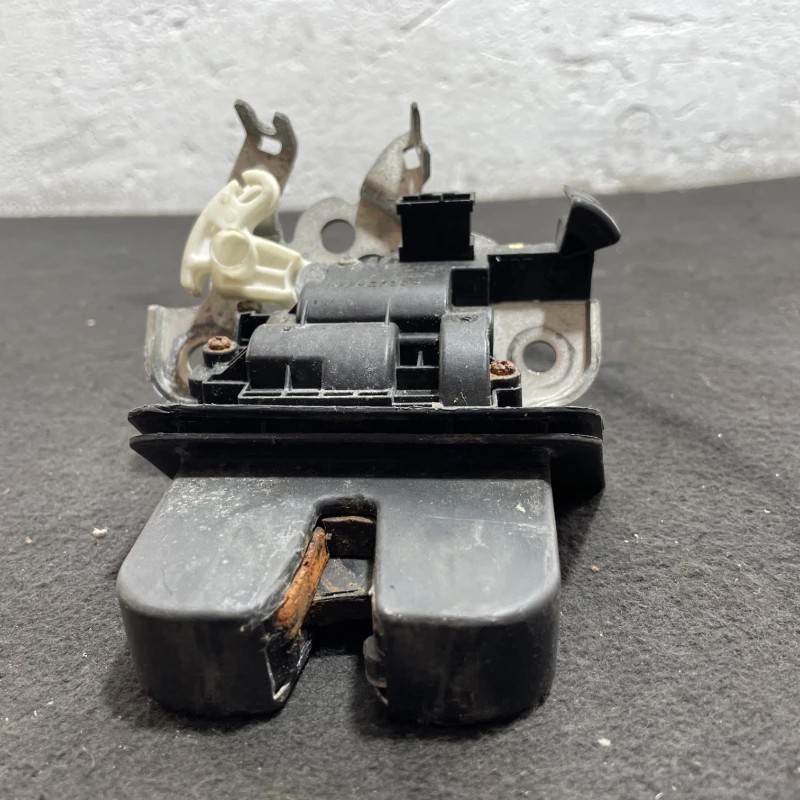 Iala broasca haion / Seat Leon 5F 2015 / Caroserie, oglinzi si faruri