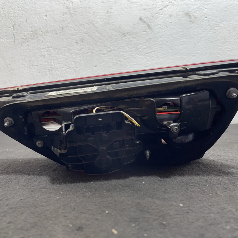 Stop stanga haion led / Seat Leon 5F 2015 / Caroserie, oglinzi si faruri