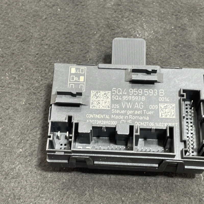 Modul usa stanga fata Seat 
